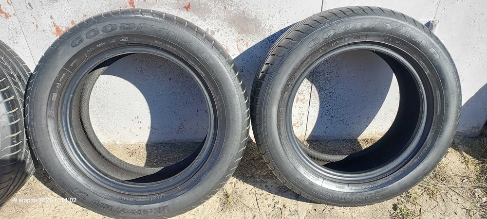 шини 215/60 R16 вживані 3 шт Goodyear + 1 шт Toyo