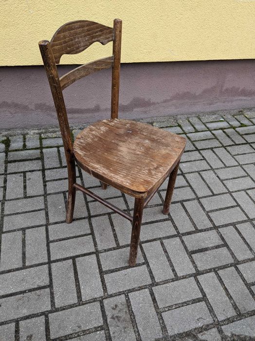 Krzesło bukowe stare Radomsko z okresu PRL