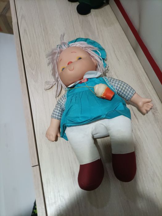 Boneca de trapos antiga