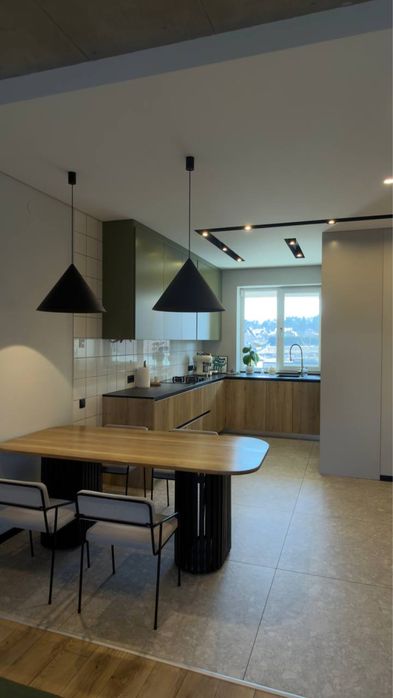 Оренда котеджу в Зубрі