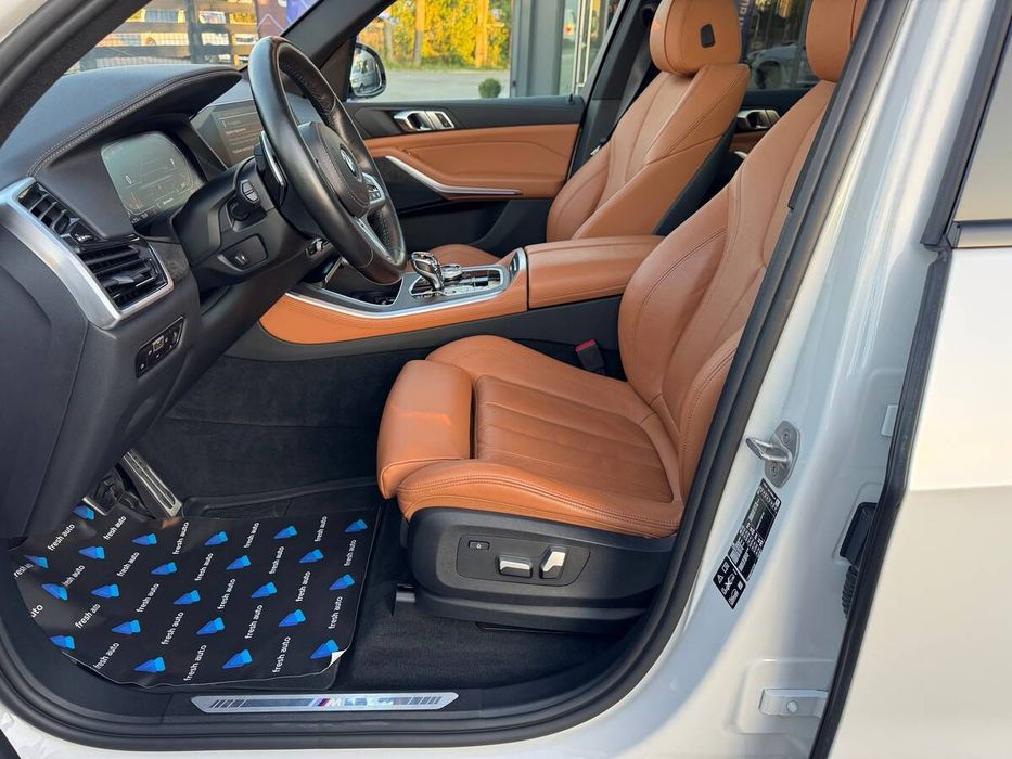 BMW X5 M 2022 freshauto