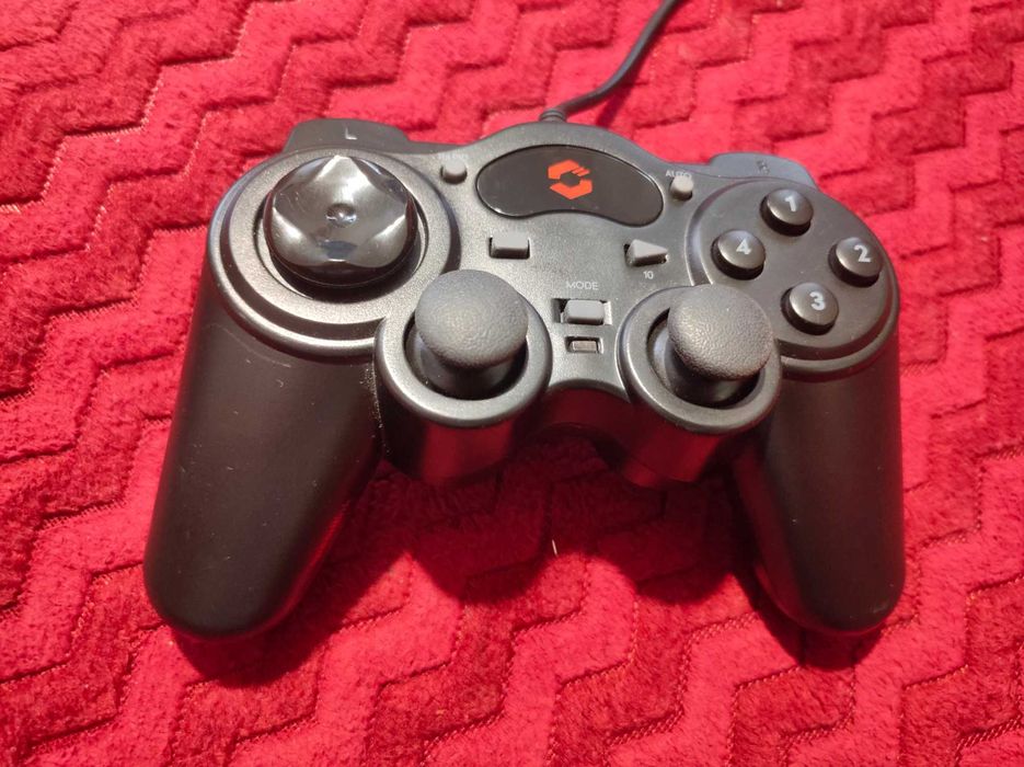 Джойстик, Геймпад, Авіасимулятор