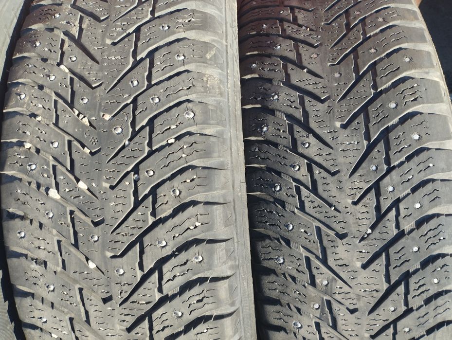 Продам резину 235 65 17 докатать ціна за шт.