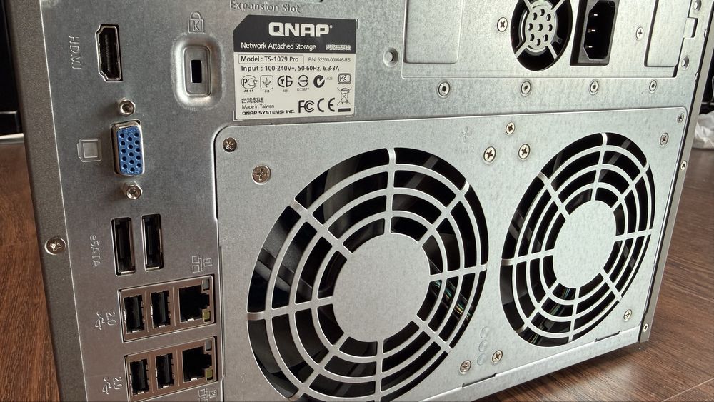 Qnap nas storage TS-1079 pro 10 x disco 1TB