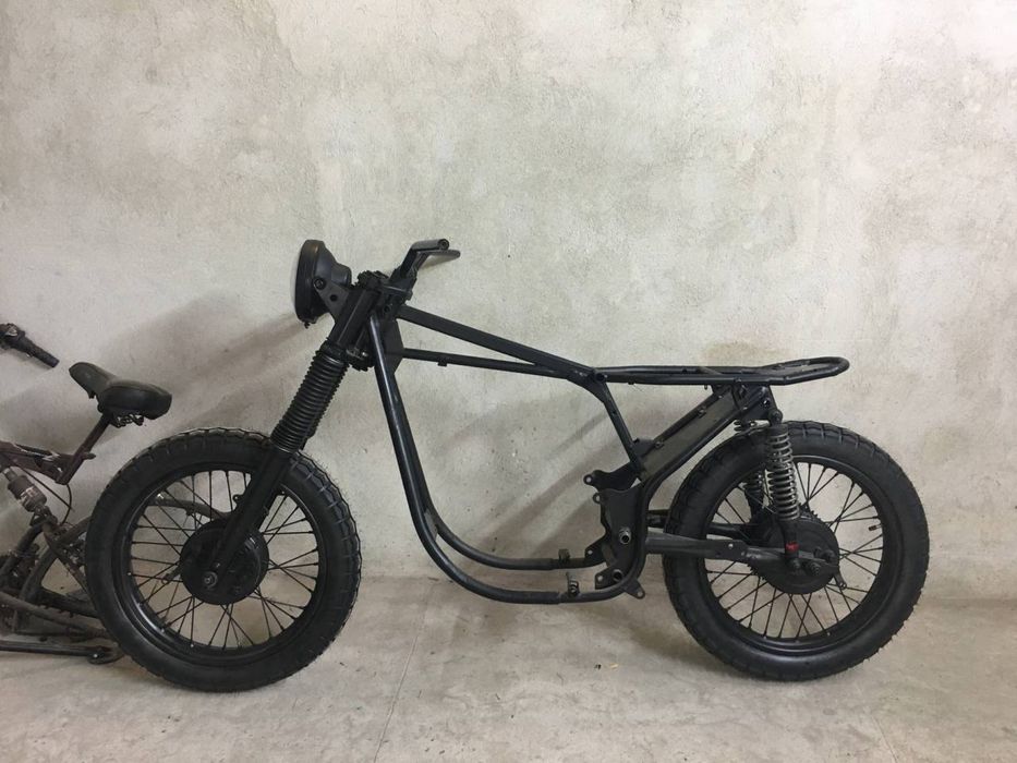 Продам недороблену JAWA