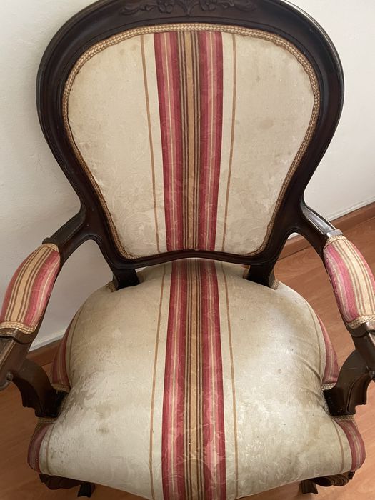 Cadeirão estilo Luis XV