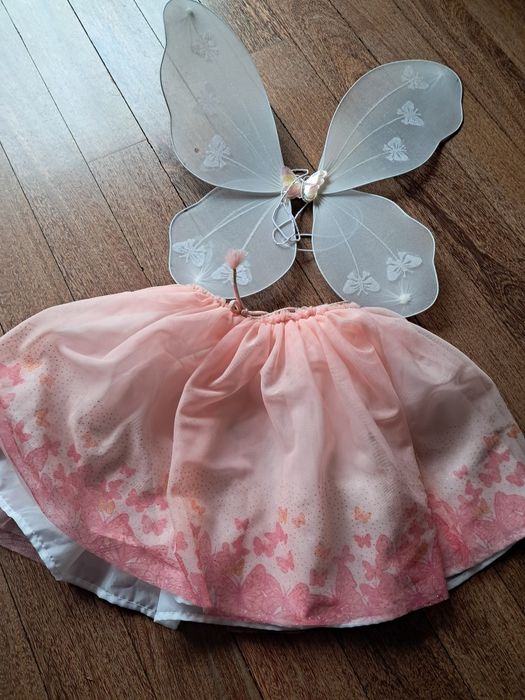 Spódniczka dla dziewczynki wraz z skrzydełkami