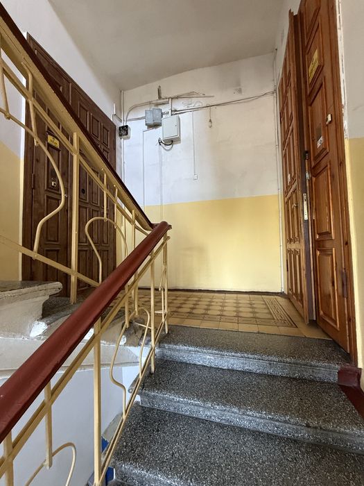 750  дол/ м2. Продам приміщення в Центрі Дніпра , навпроти ЖК Моцарт