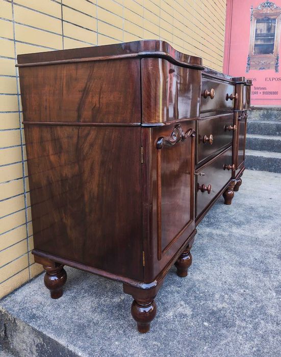 Aparador Sideboard Raiz Mogno Séc XIX