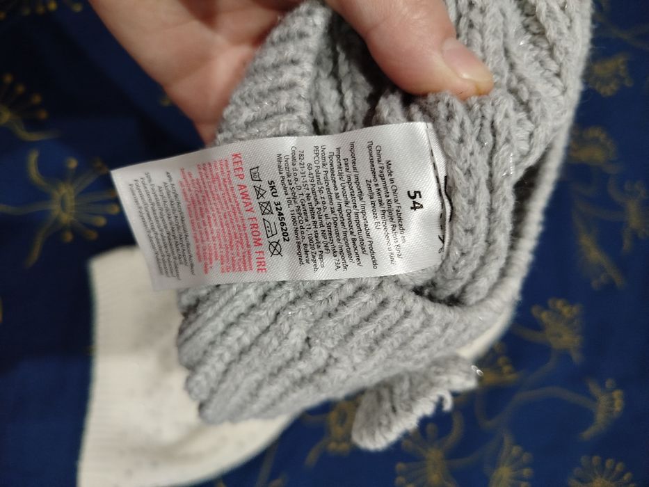 Czapki wiosenno jesienne dla dziewczynki