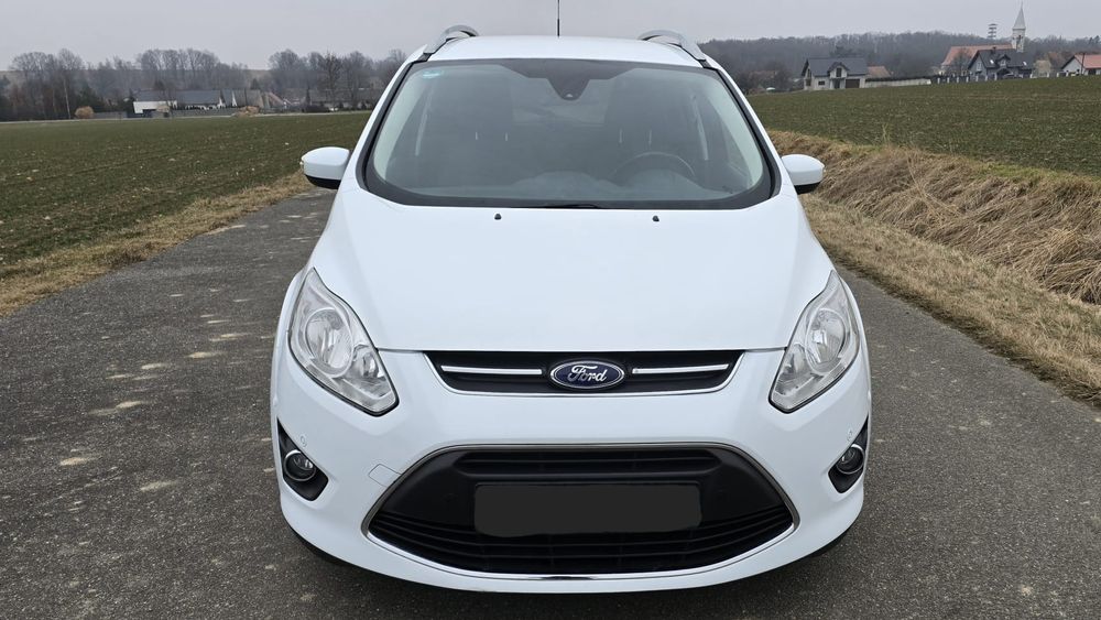 Ford Grand C-Max Niski Przebieg