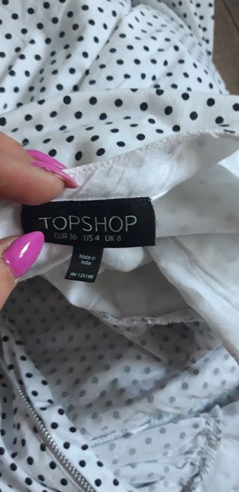 Biała sukienka w czarne kropki grochy S 36