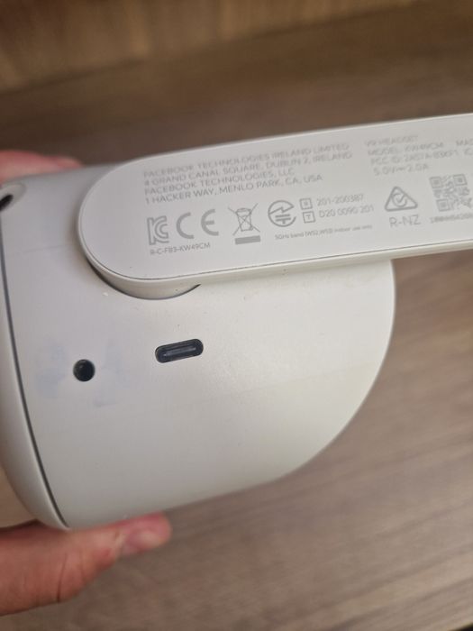 Шолом VR Oculus Quest 2(256Gb) без контролерів