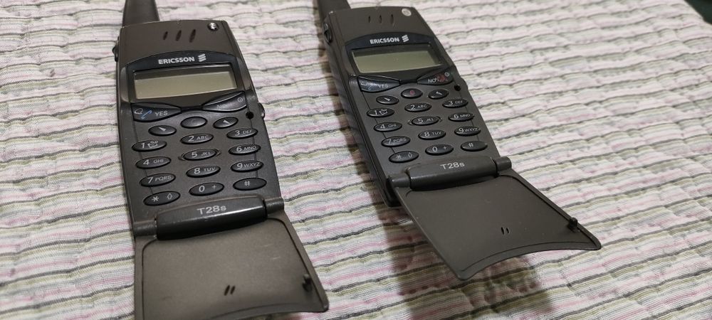Telemóvel Ericsson t28s