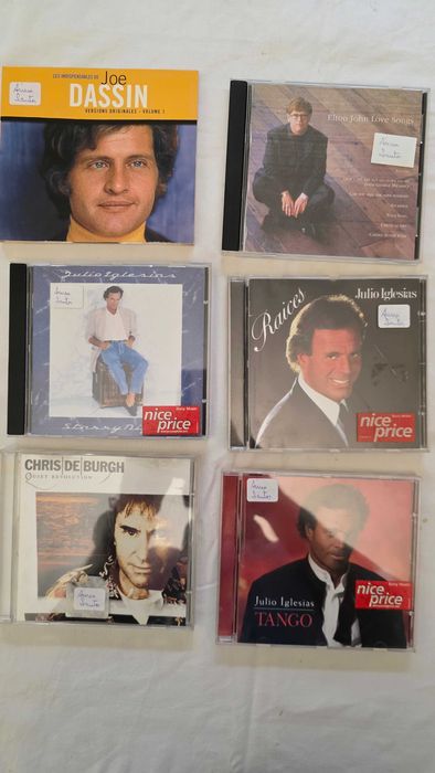 Vários Discos em Formato Cd