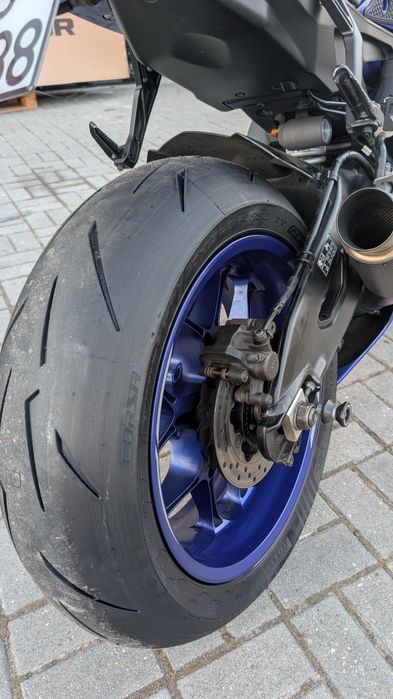 Yamaha R1 de 2020