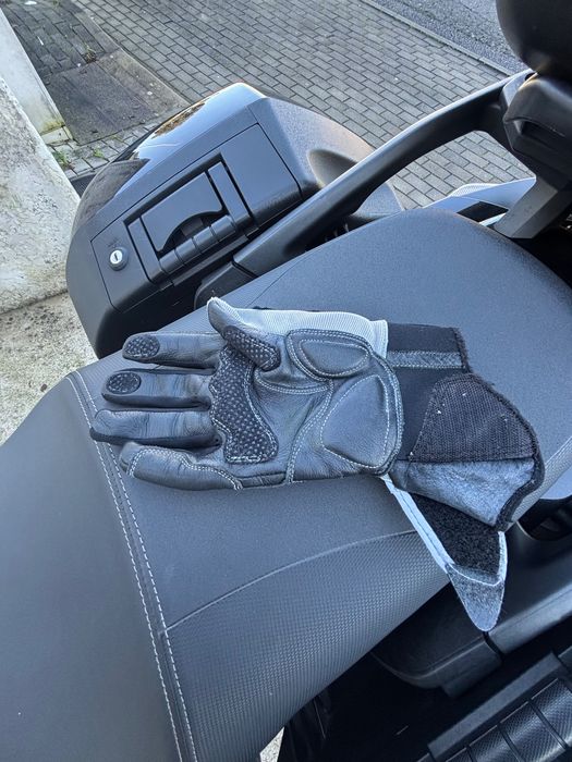 Luvas de Motociclo RICHA – Proteção e Conforto