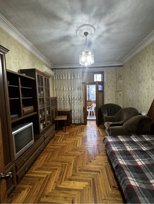 Продажа 2 полнометражной квартиры в Днепровском р-не