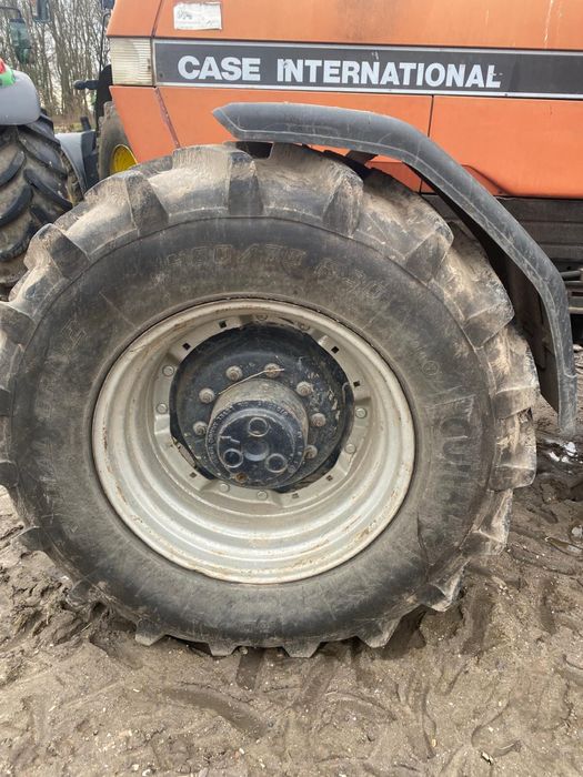 Case Magnum 7120