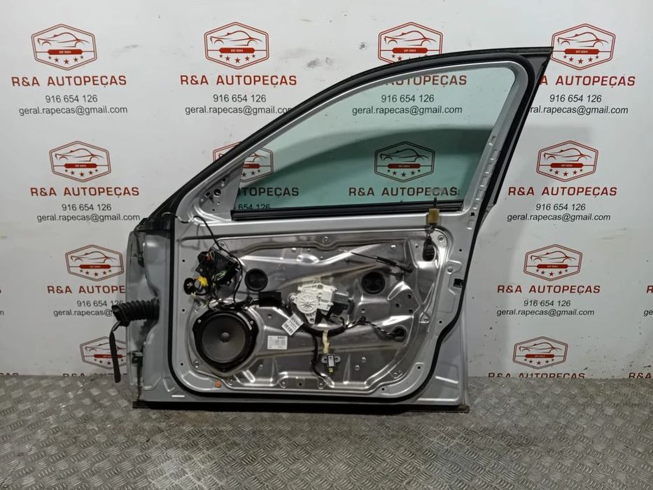 Porta Frente Direita Mercedes Class C W204 Original