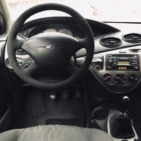 Estofador Automóvel Especialista (Tetos)