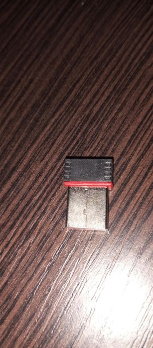 Компактний USB WiFi адаптер стандарту 802.11n для підключення до бездр