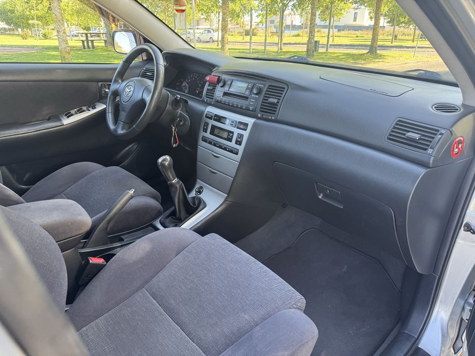 Toyota Corolla SW 1.4 VVT-i - Nacional - 18 Meses de Garantia