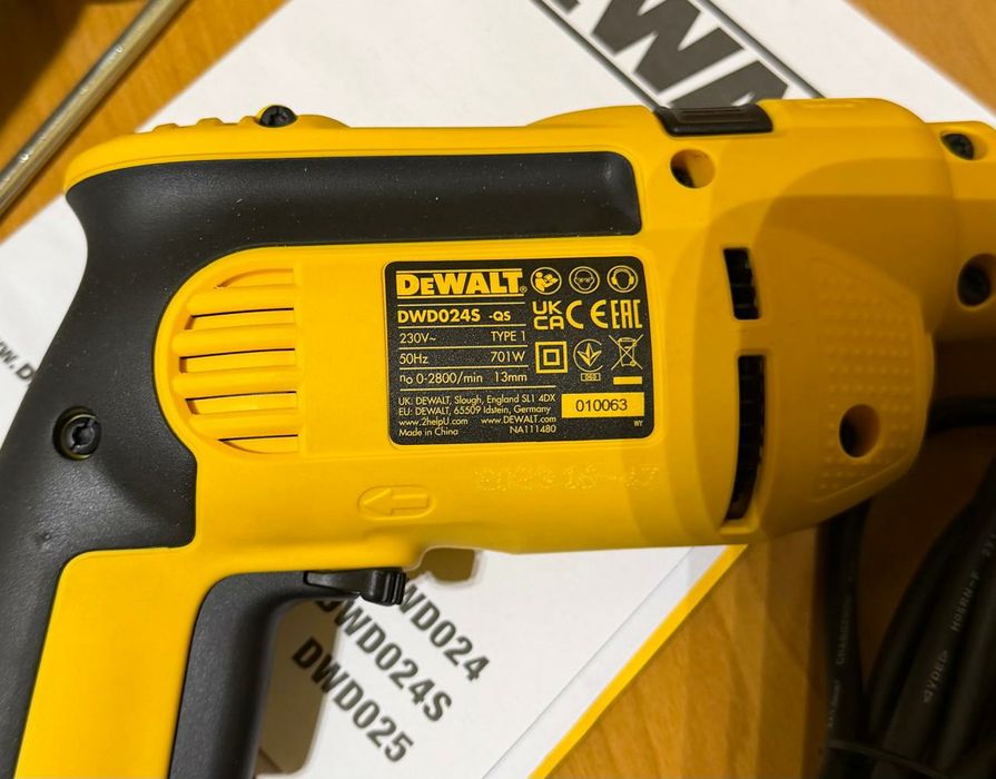 Dewalt dwd024s-qs дриль-ударна 701w. Оригінал із Німеччини