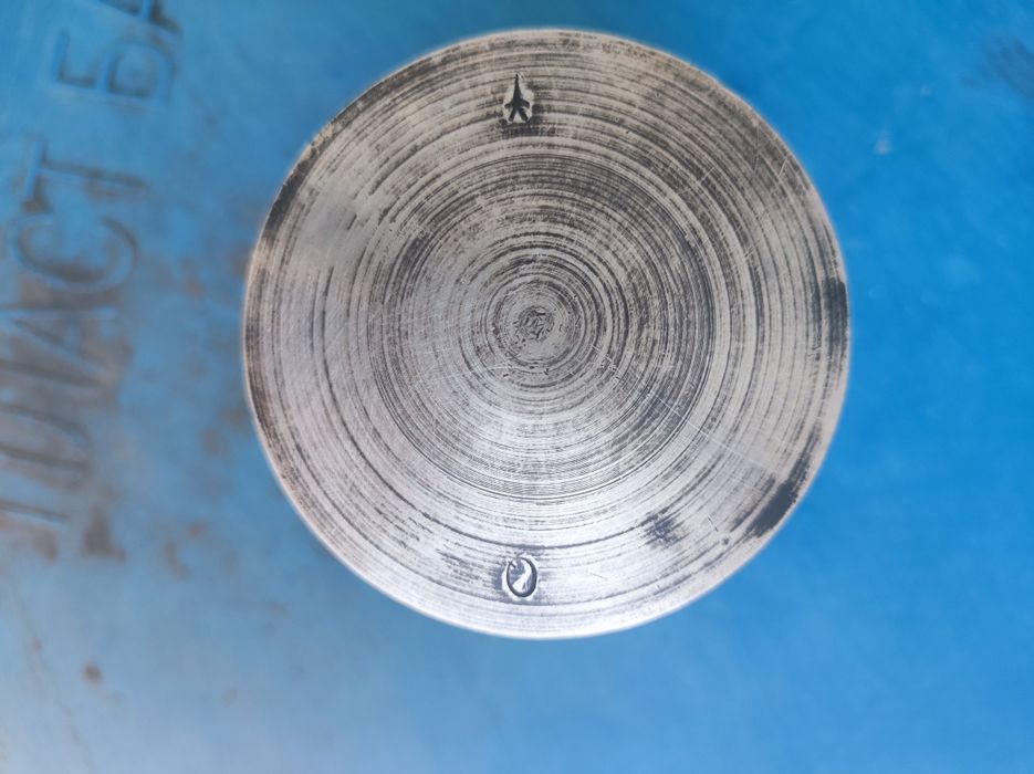 Поршень Восход 0 р майже новий