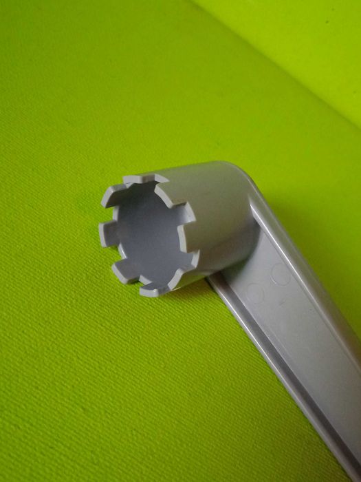 Chave para válvula I-SUP com 8 dentes