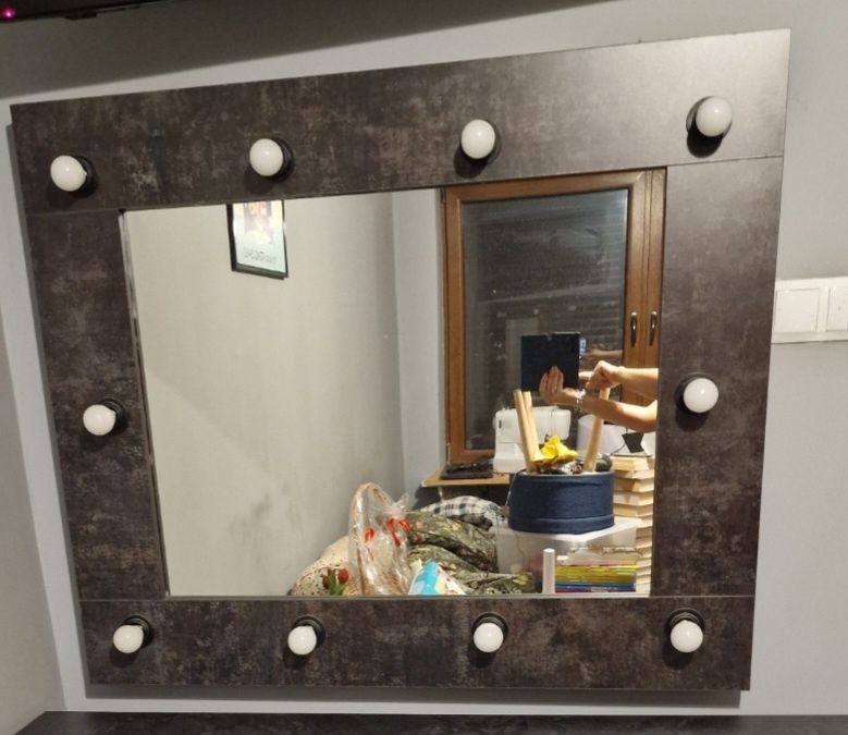 Lustro podświetlane