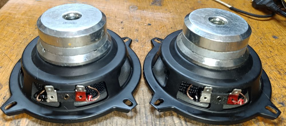 динамики на неодимовых магнитах 5.25 д(13см) в отл.сост.рабочие!