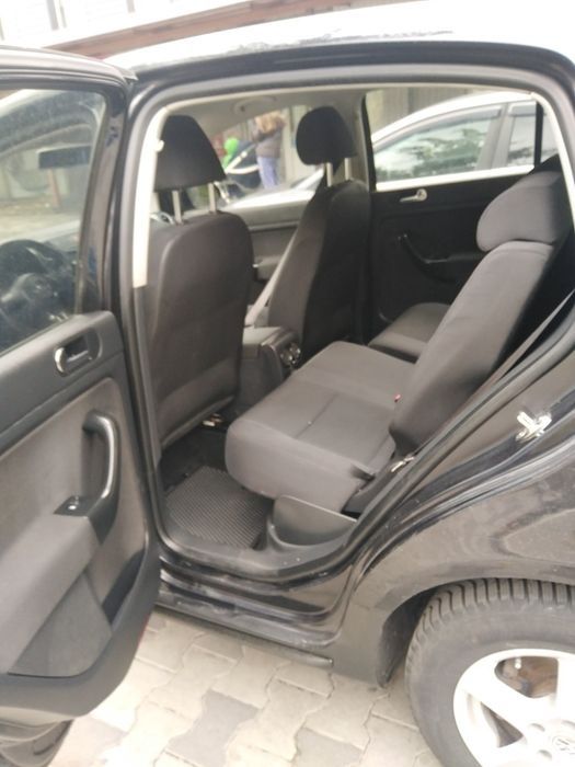 Продам Volkswagen Golf Plus 1.6 дизель