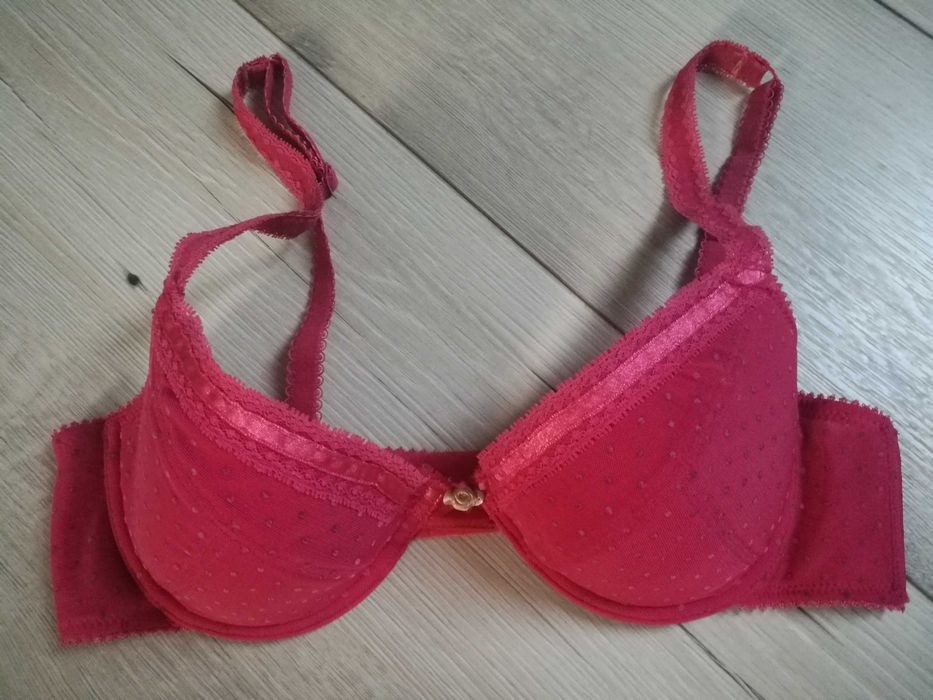 Komplet bielizny RESERVED biustonosz 75C + stringi S