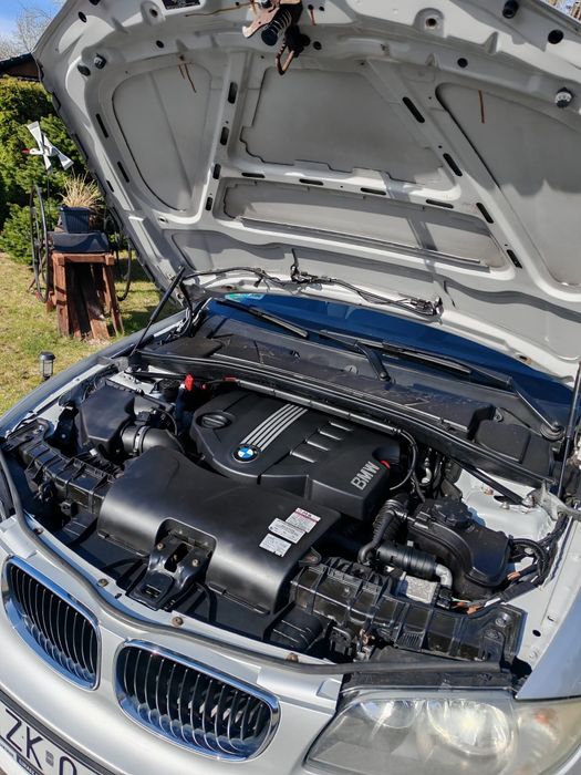 BMW 118D  zadbane, webasto i navigacja