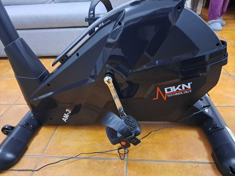 Bicicleta Estática DKN Ergometer AM-3i (100x56x134 cm-Preto) Como nova