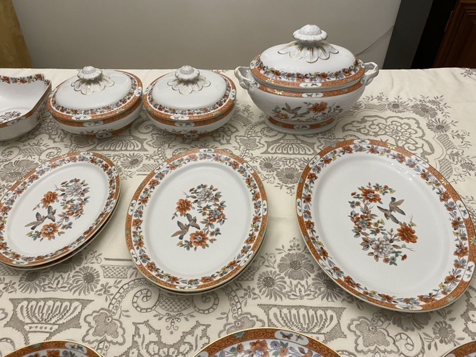 Serviço Completo Jantar Magnólia - Vista Alegre ( Anos 70/80 )