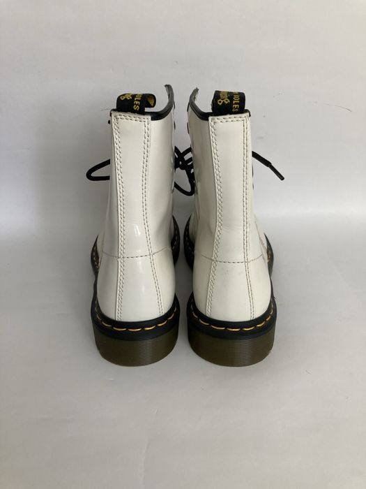 Dr. martens  biale rozmiar UK 6 Oryginalne