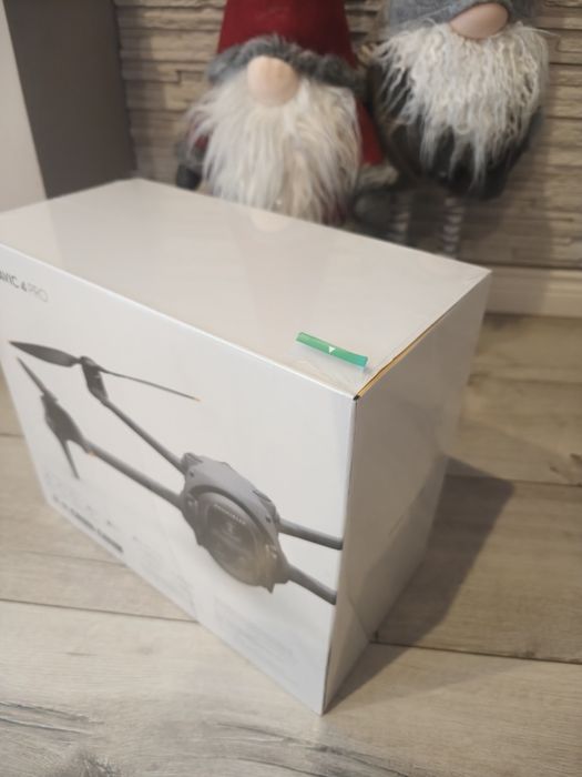 Nowy dron DJI Mavic 4 Pro ( Fly More Combo _ Rc2 )