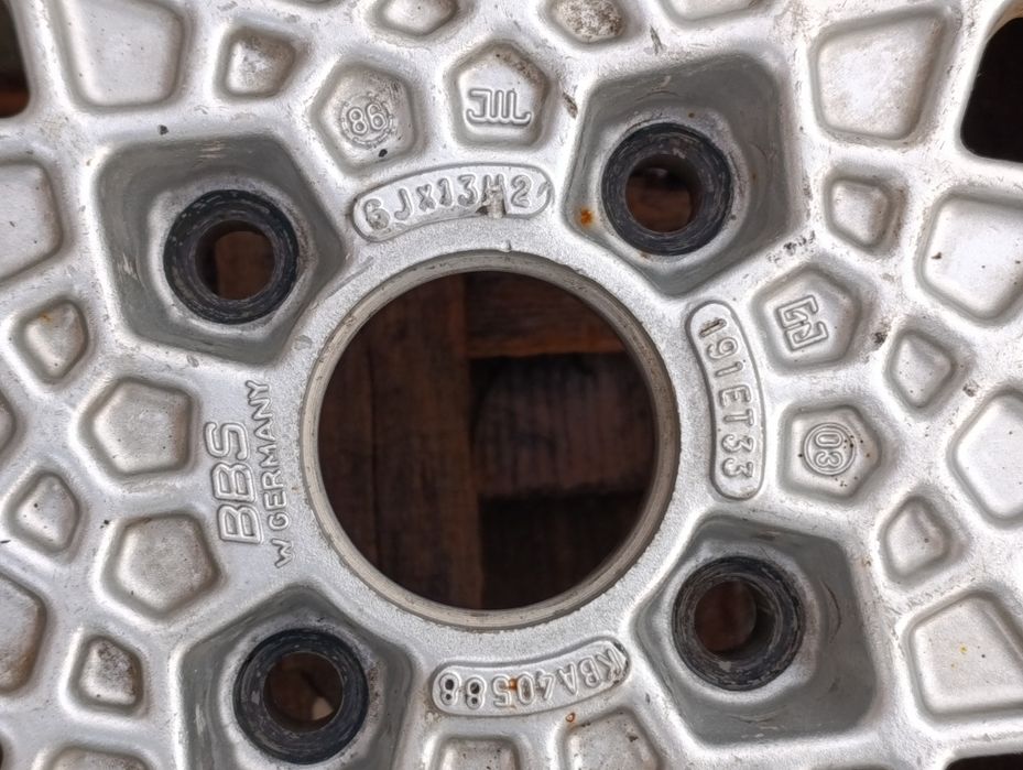 Литой диск титановый, R 13 , легкосплавный