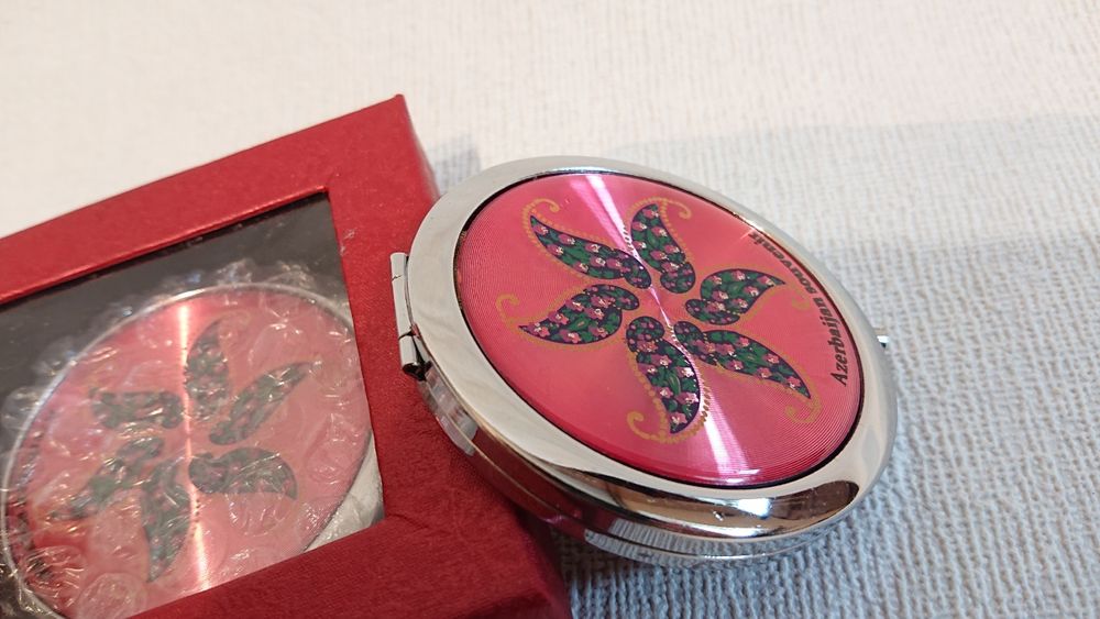 Зеркальце карманное косметическое зеркало азербайджанский сувенир