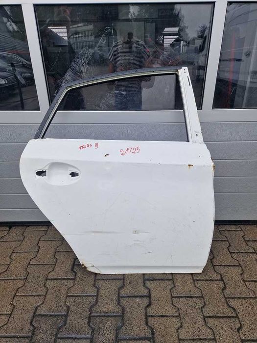 Toyota Prius III 3 Drzwi Tył Prawe