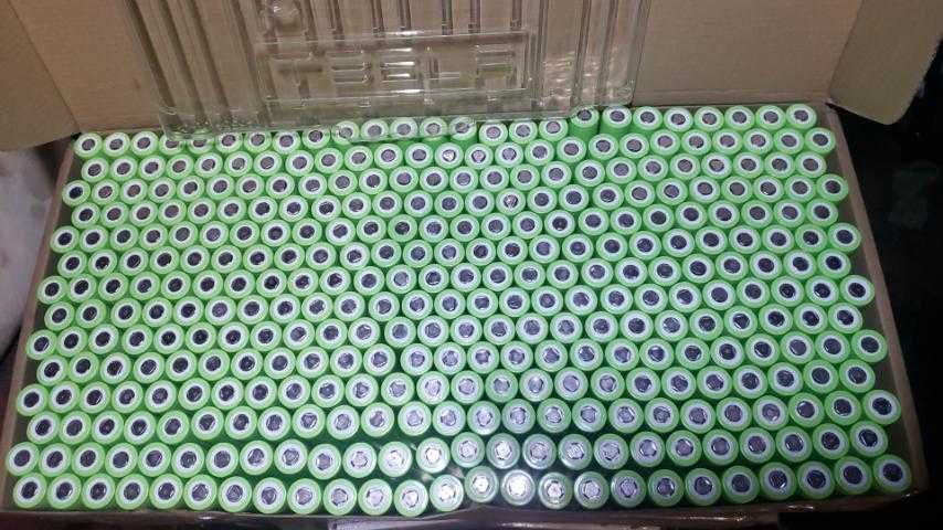 Акумулятор 18650 Panasonic NCR1865T1 Tesla Li-ion 3.6V