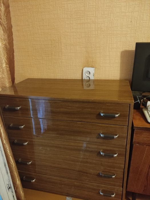 Продам камод б/у(СРОЧНО)