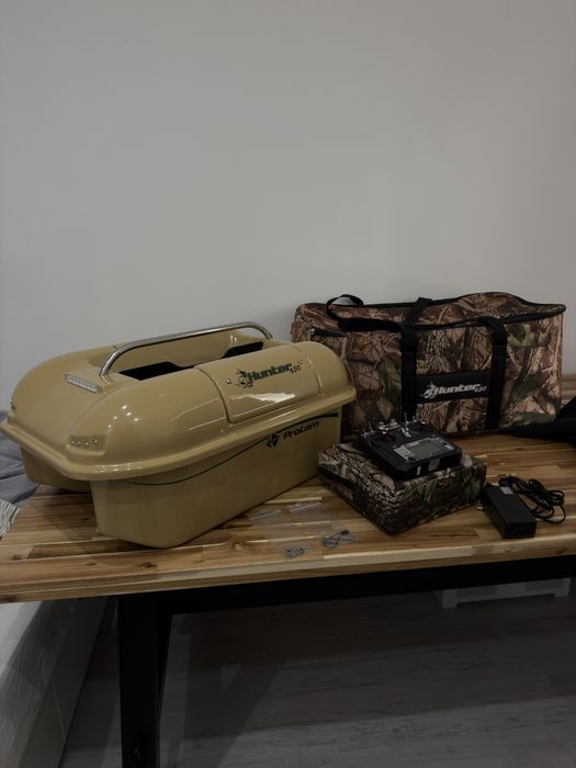 Łódka zanętowa ProLam Hunter 650 Dobry Start – stan idealny + pokrowce