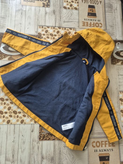 Куртка вітровка 86 р