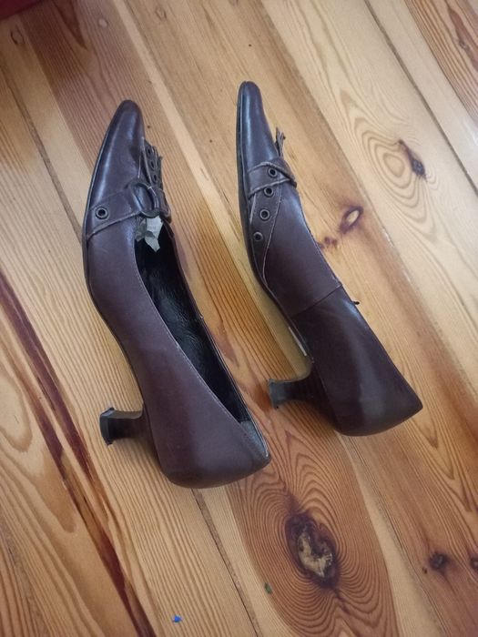 Buty brązowe  rozmiar 37