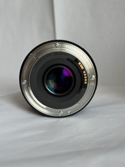 Об’єктив Canon EF 50mm f/1.8