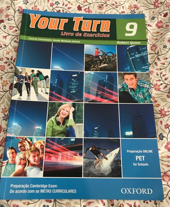 Your Turn - 9 ano Livro de atividades de inglês Robert Quinn