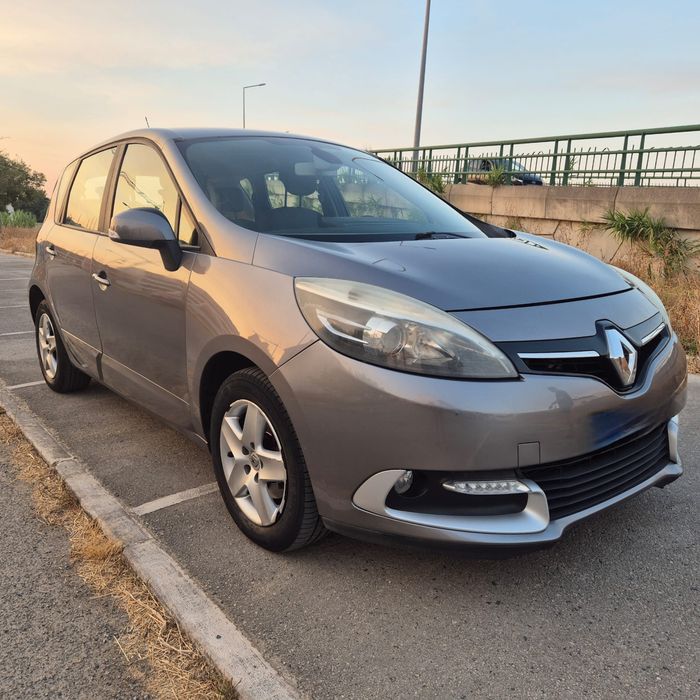 Renault Scenic 1.5 dci 110 cv